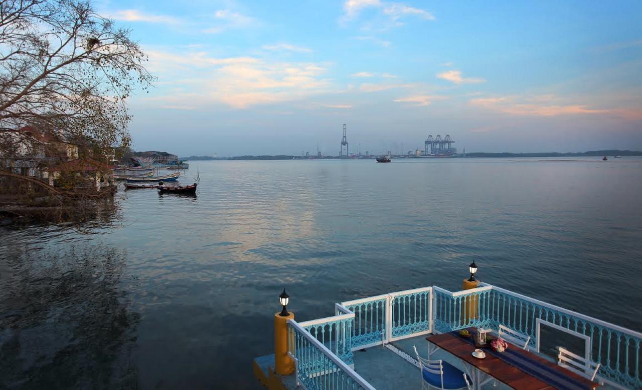 Bloom Boutique Waterfront Fort Kochi Екстериор снимка