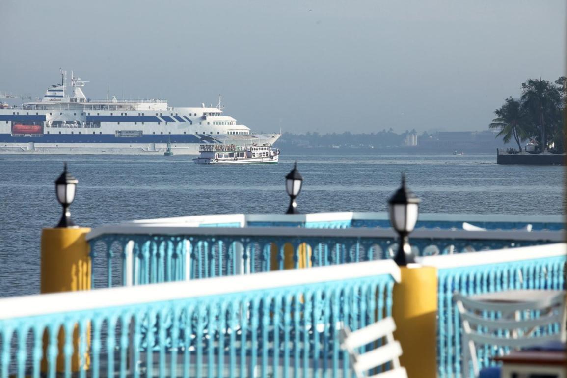 Bloom Boutique Waterfront Fort Kochi Екстериор снимка