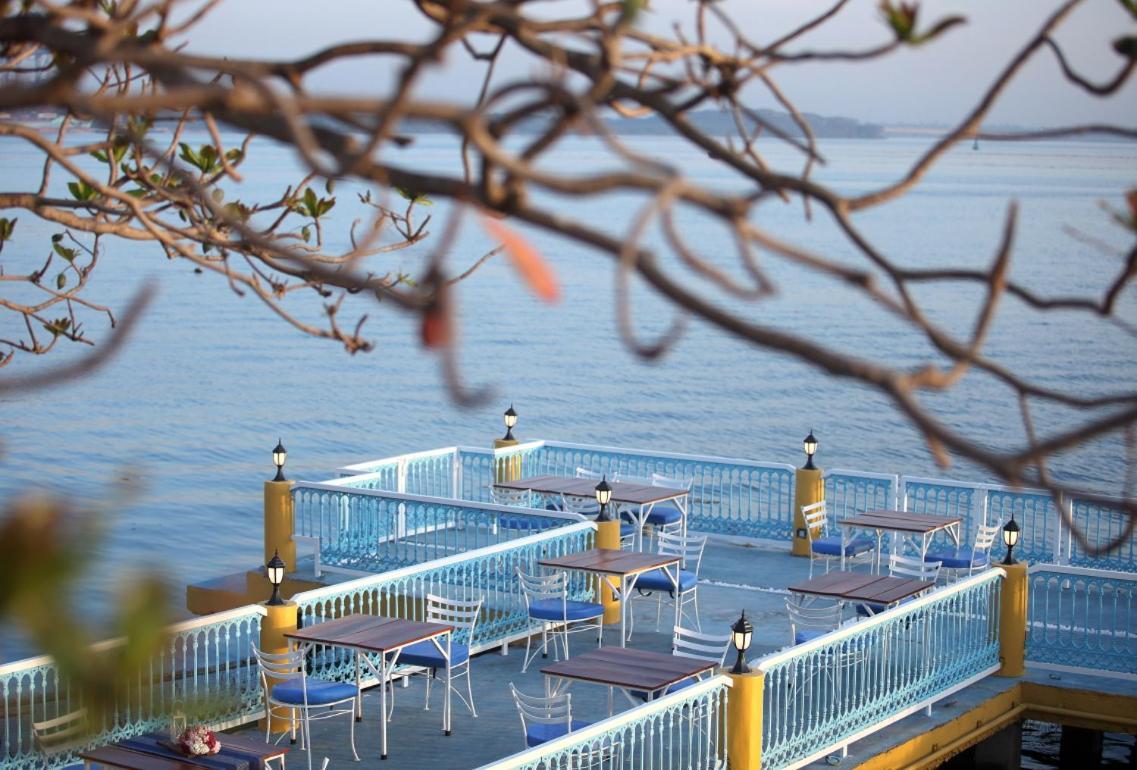 Bloom Boutique Waterfront Fort Kochi Екстериор снимка